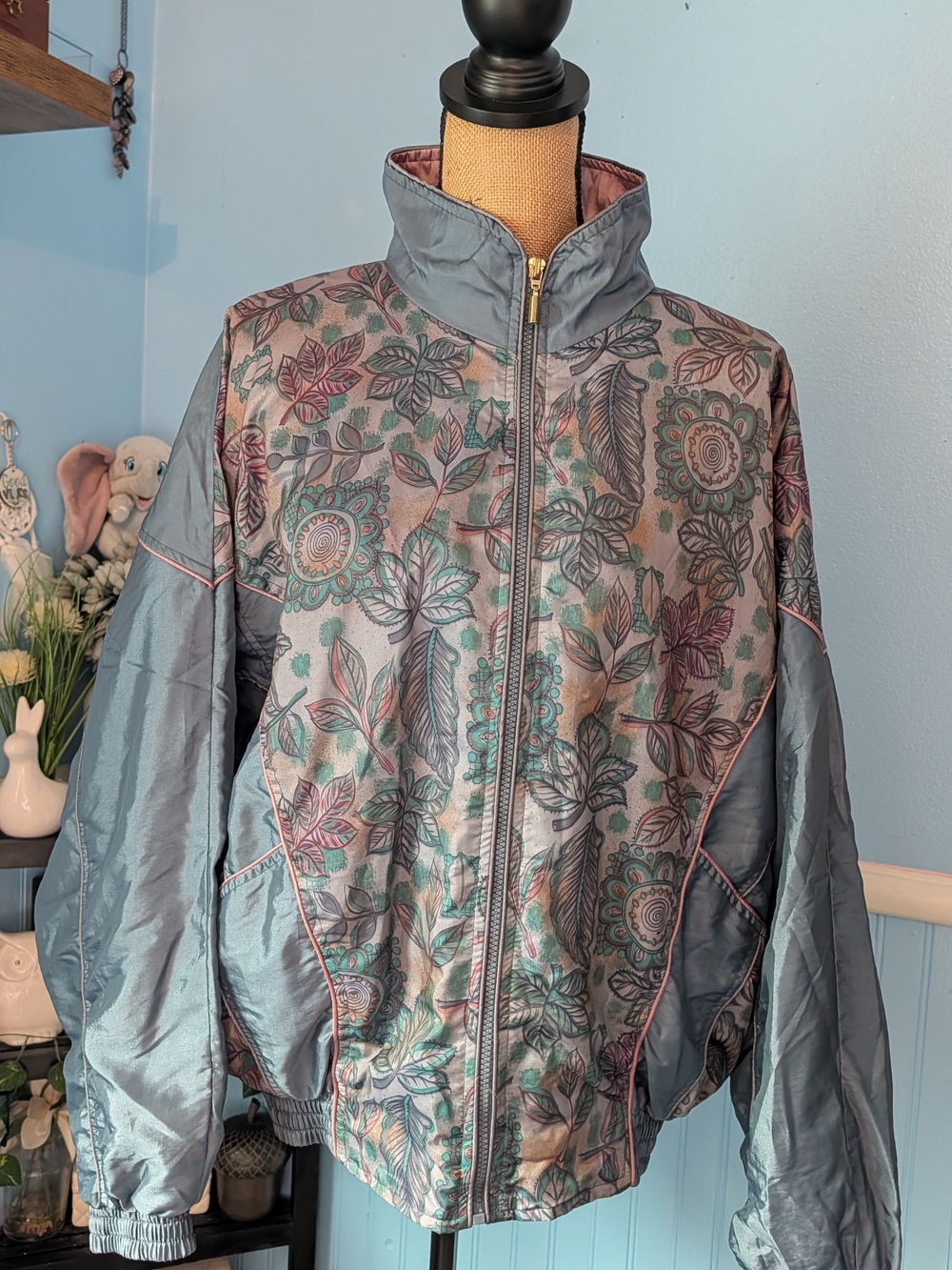 Vintage Energy Zone WindBreaker